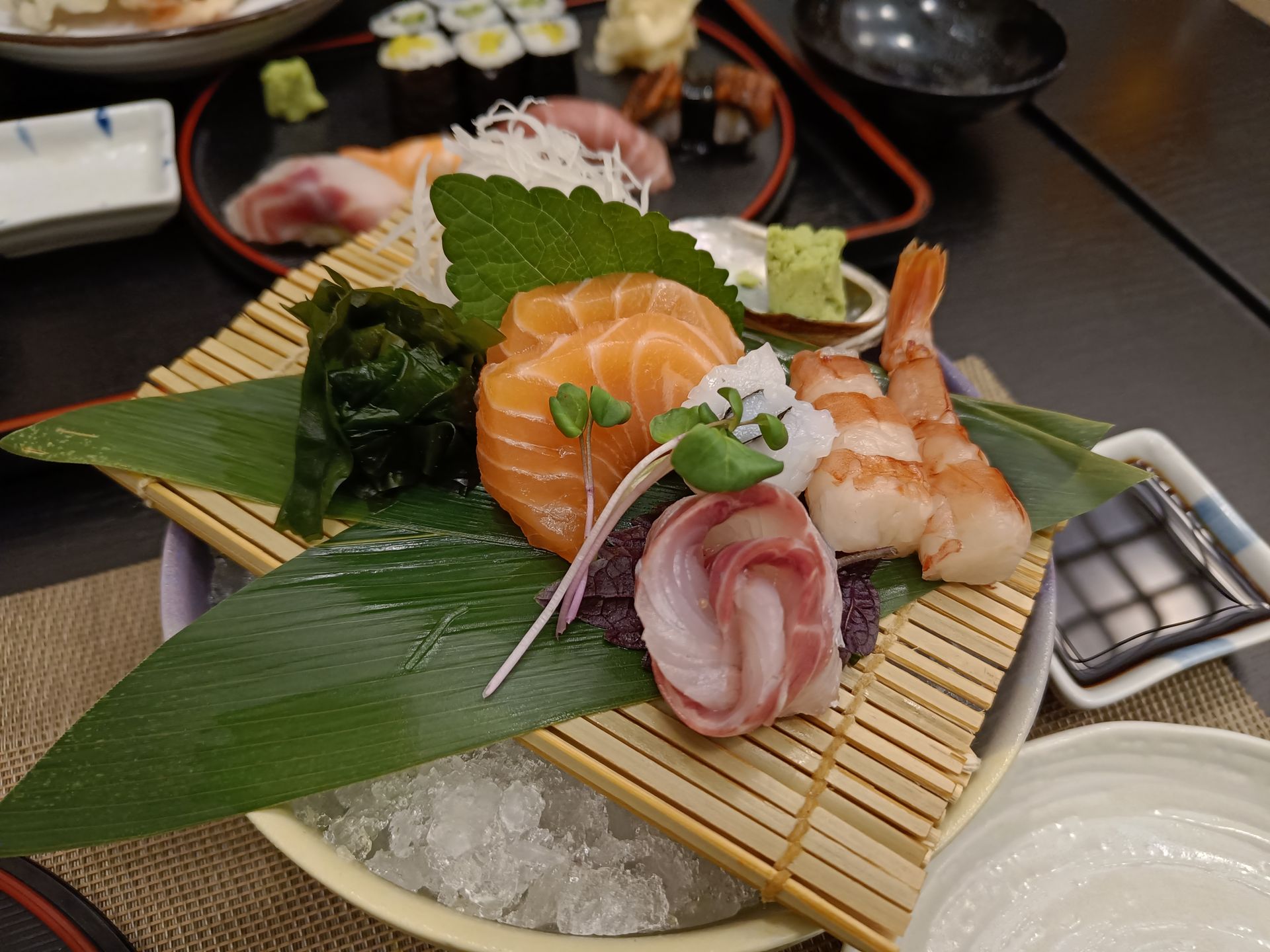 魚介類や野菜を生で食べるというタマフリ、アストラル体を太らせること